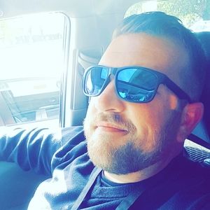 Meet your Posher, Justin